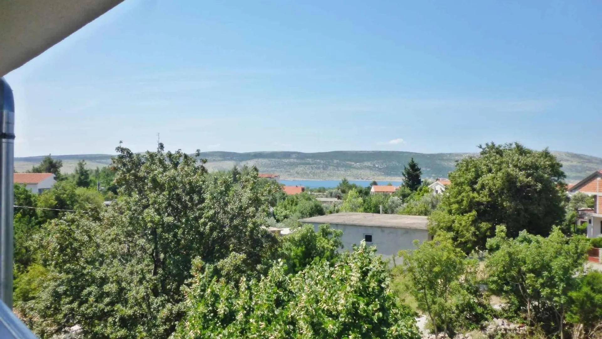 Apartment In Starigrad-Paklenica 34902
